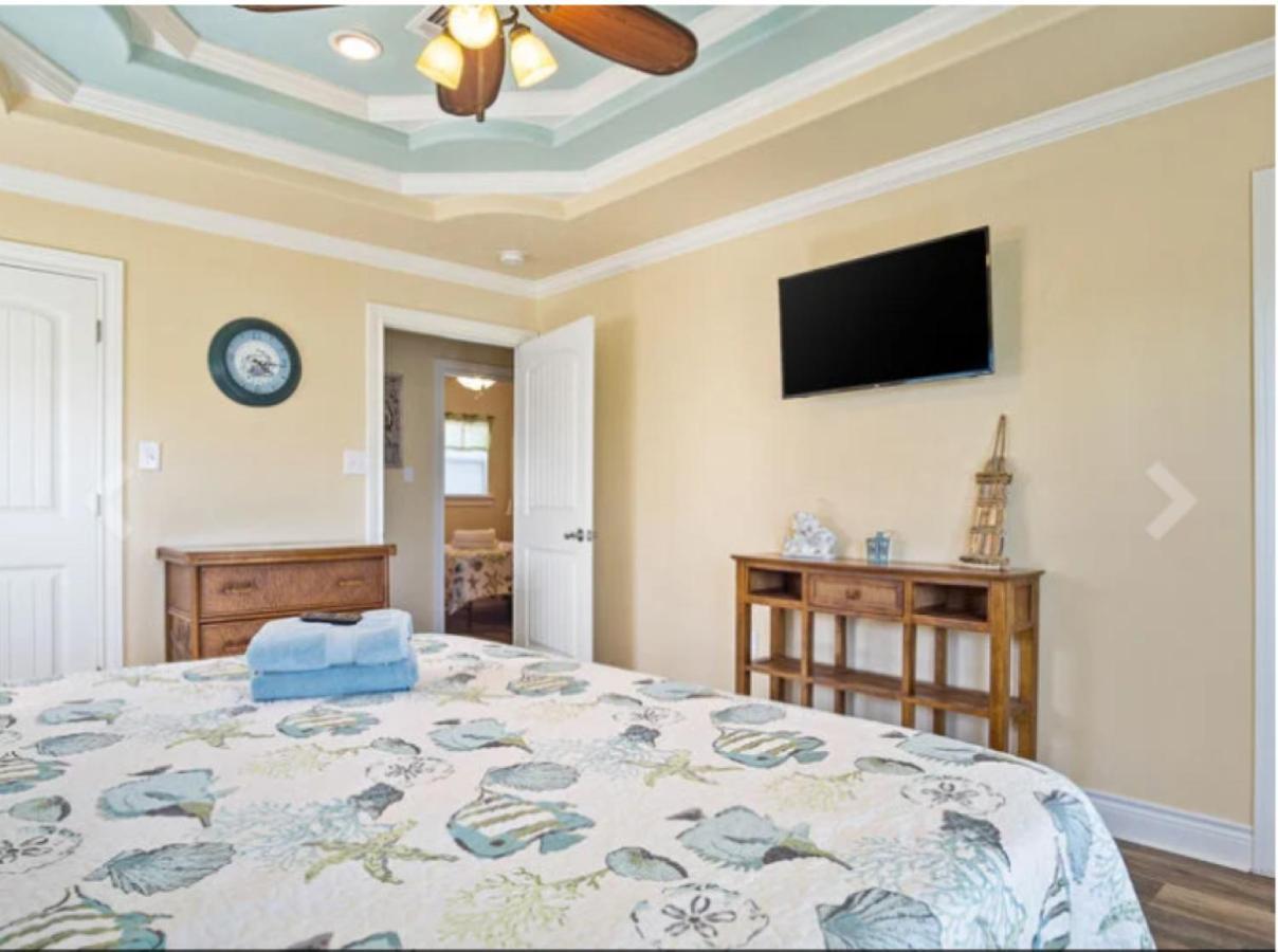 Fancy Nancy 2 Min Walk To Beach, Lyft, Pet-Friendly Bolivar Peninsula エクステリア 写真